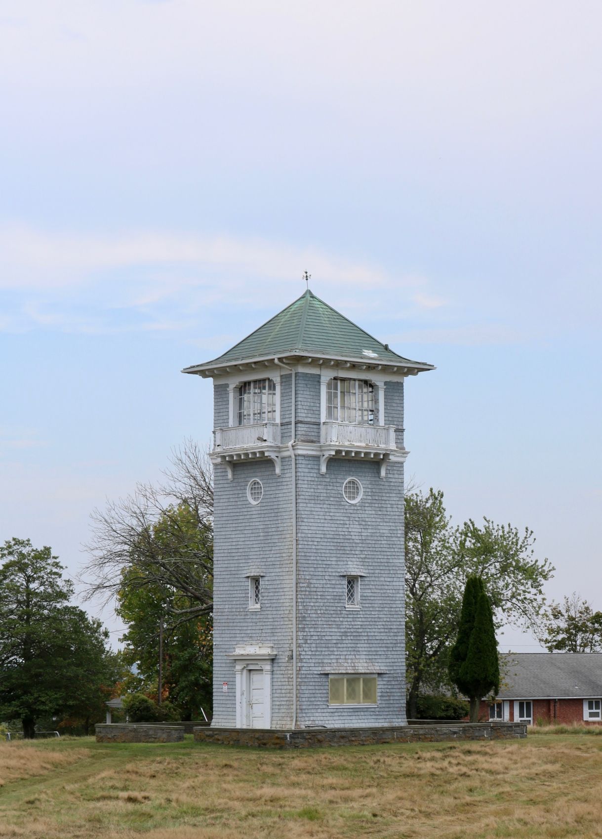 Graydon Manor Water Tower